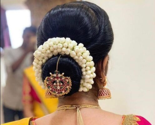 Bridal Hairstyles: loops of gajra 