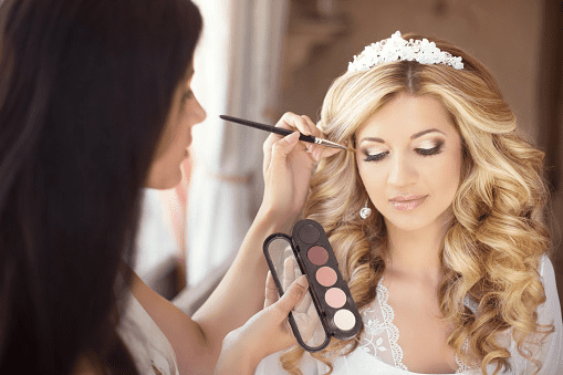 bridal makeup artist 